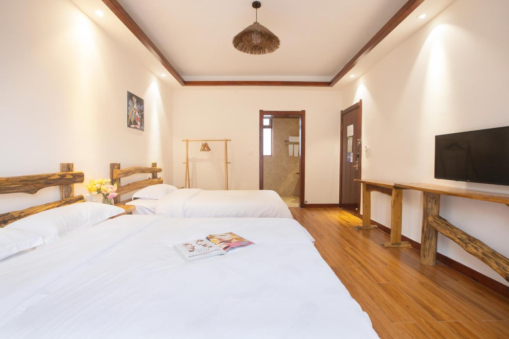 Yangshuo Xiao Long River Hotel Buitenkant foto